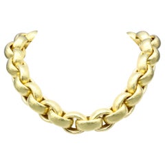 Tiffany & Co. Paloma Picasso Large Hammered Gold Link Necklace