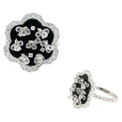 JR Bague Briolette en or blanc 18 carats avec fleur en diamants et onyx