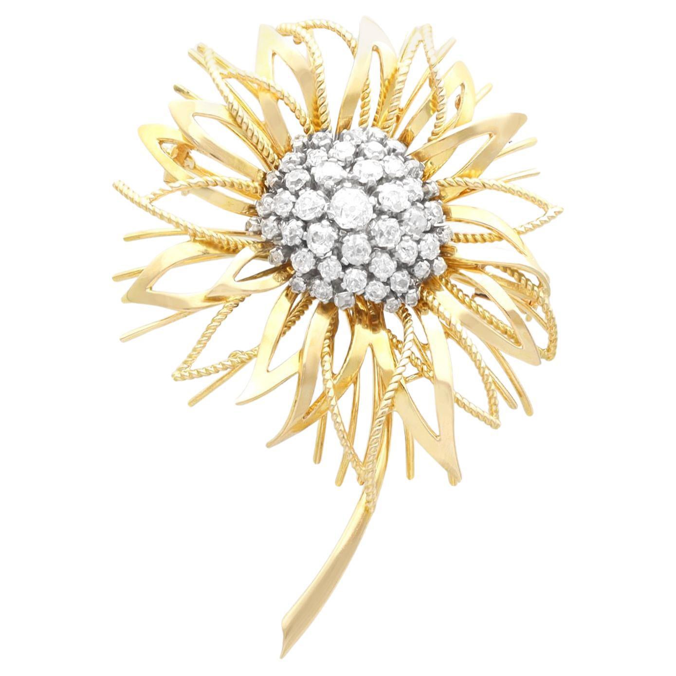 Vintage French 2.89 Carat Diamond and Yellow Gold Flower Brooch, circa 1950