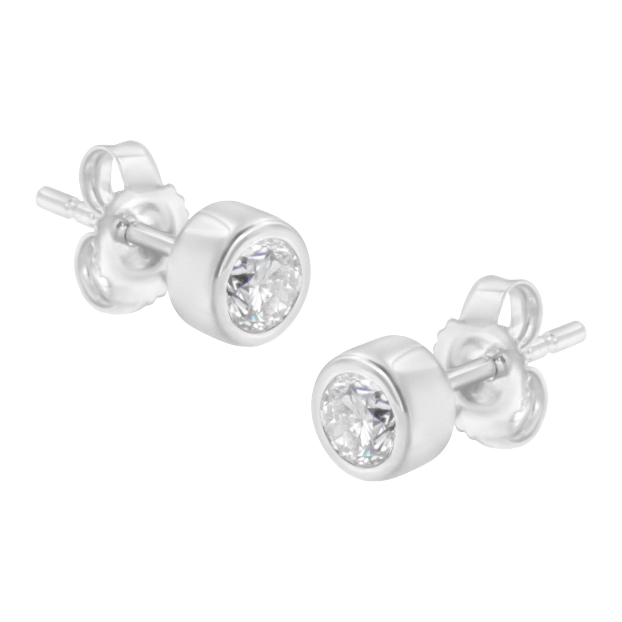 10K White Gold 3/4 Carat Diamond 3 Stone Trio Heart Stud Earrings For