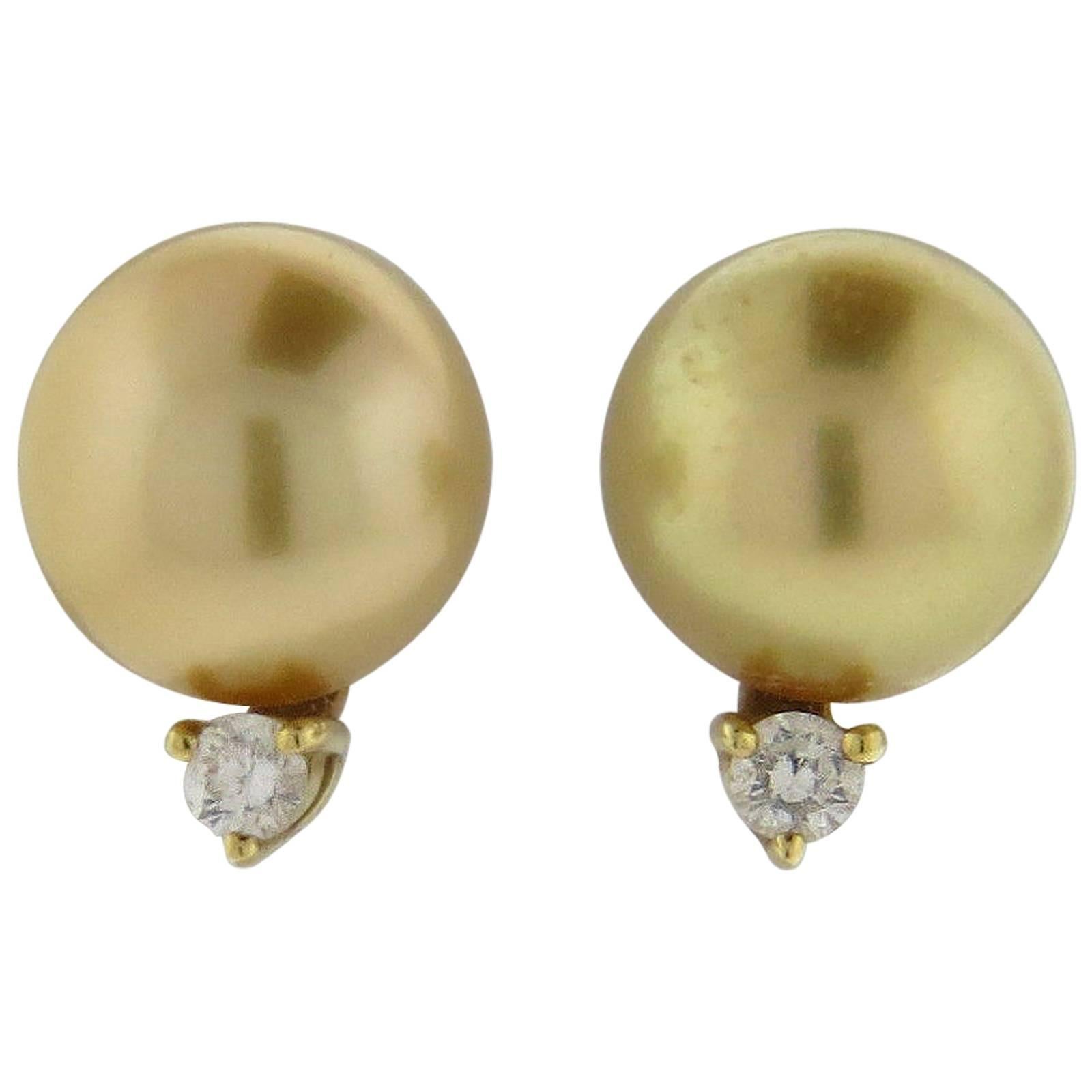 Classic Mikimoto Golden South Sea Pearl Diamond Gold Earrings