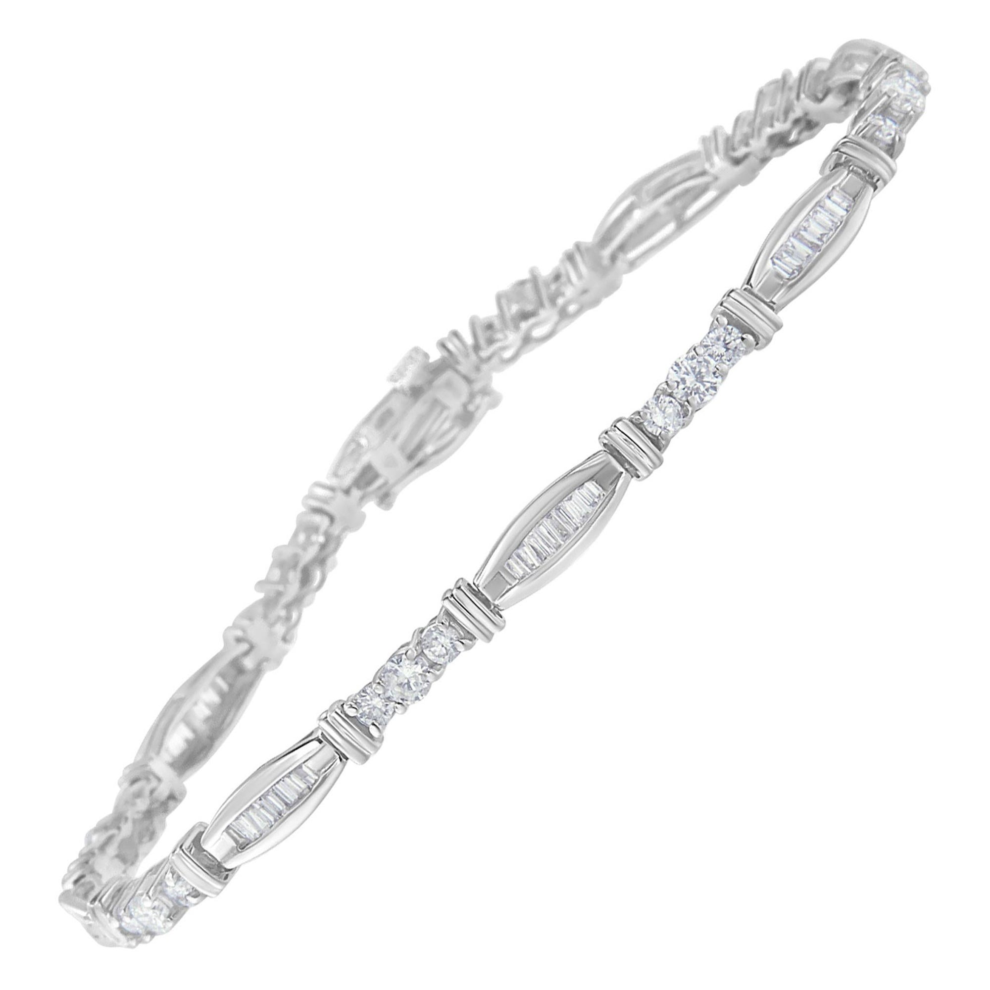 10K White Gold 3.0 Carat Geometric Pattern Diamond Tennis Bracelet For Sale