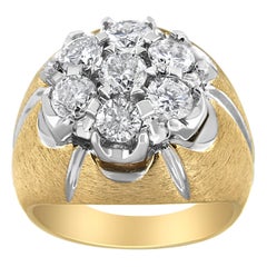 Anello a cupola con cluster di diamanti da 3,0 carati in oro giallo e bianco 14K con finitura opaca