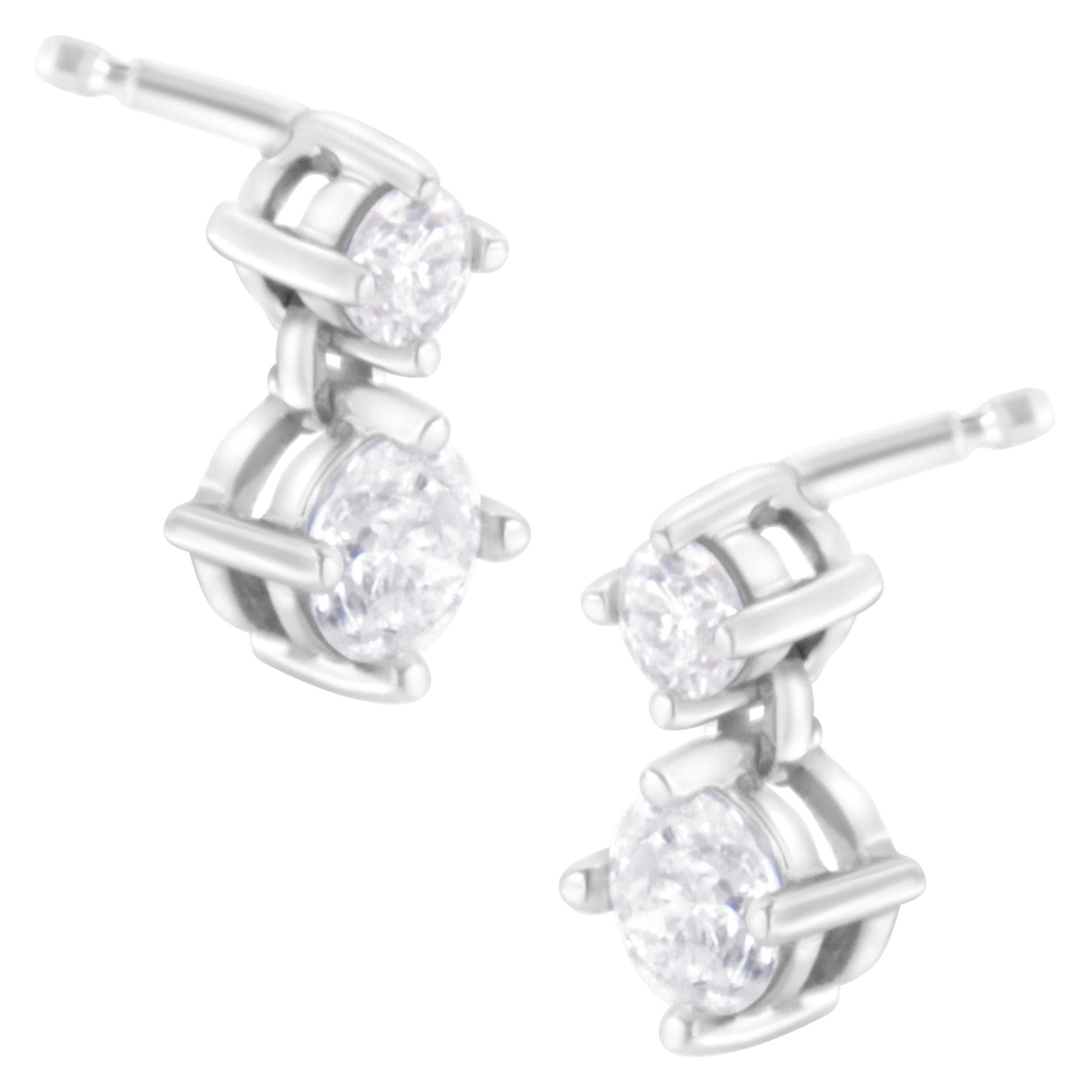 14K White Gold 1.0 Carat Double Diamond Stud Earrings For Sale