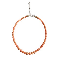 Natural Coral Bead Necklace Light Pink-Coral Marbled Color Silver Clasp