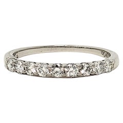 Tiffany & Co. Embrace Semi-Eternity Bague à anneau en platine avec 9 diamants ronds