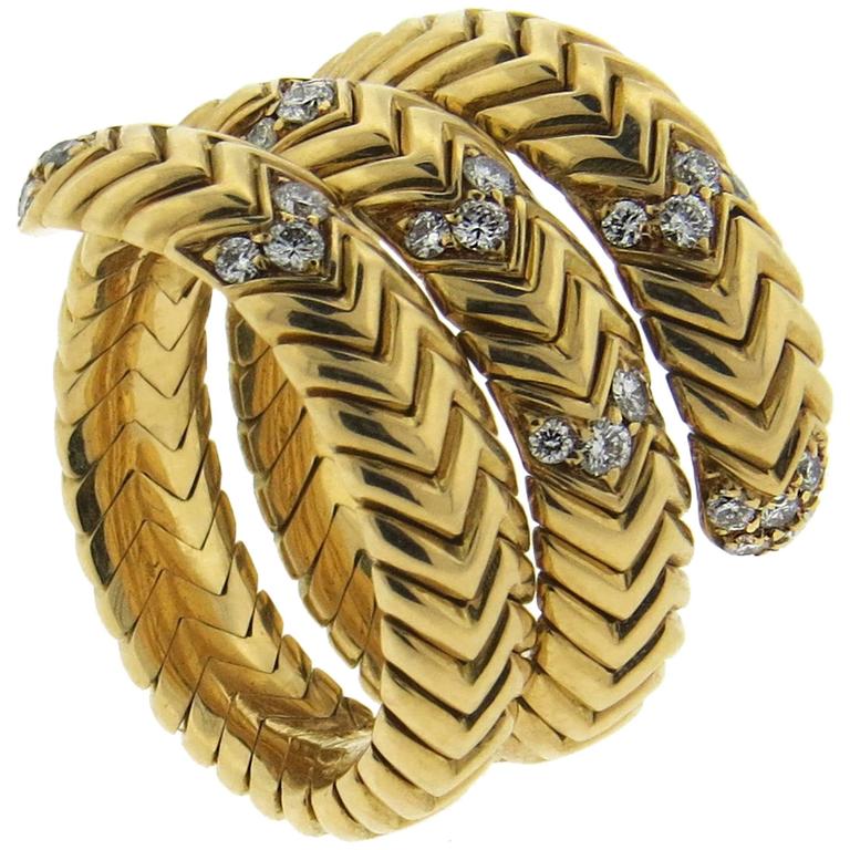 Bulgari Spiga Diamond Gold Wrap Snake Ring at 1stDibs | bulgari spiga ring, spiga  ring