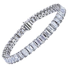 21.38 Carat Emerald Cut Diamond and Platinum Tennis Bracelet