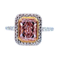 House of Diamonds New York 1,60ct Light Pink Radiant IF Anello GIA