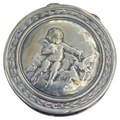 Boîte à bijoux antique à pilules en argent sterling avec chérubin, ange Cupidon et oiseaux colombes