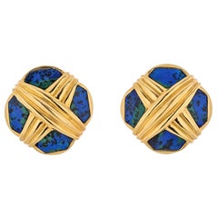Pendientes David Webb de platino y oro amarillo de 18 quilates con diseño en X de azurmalquita