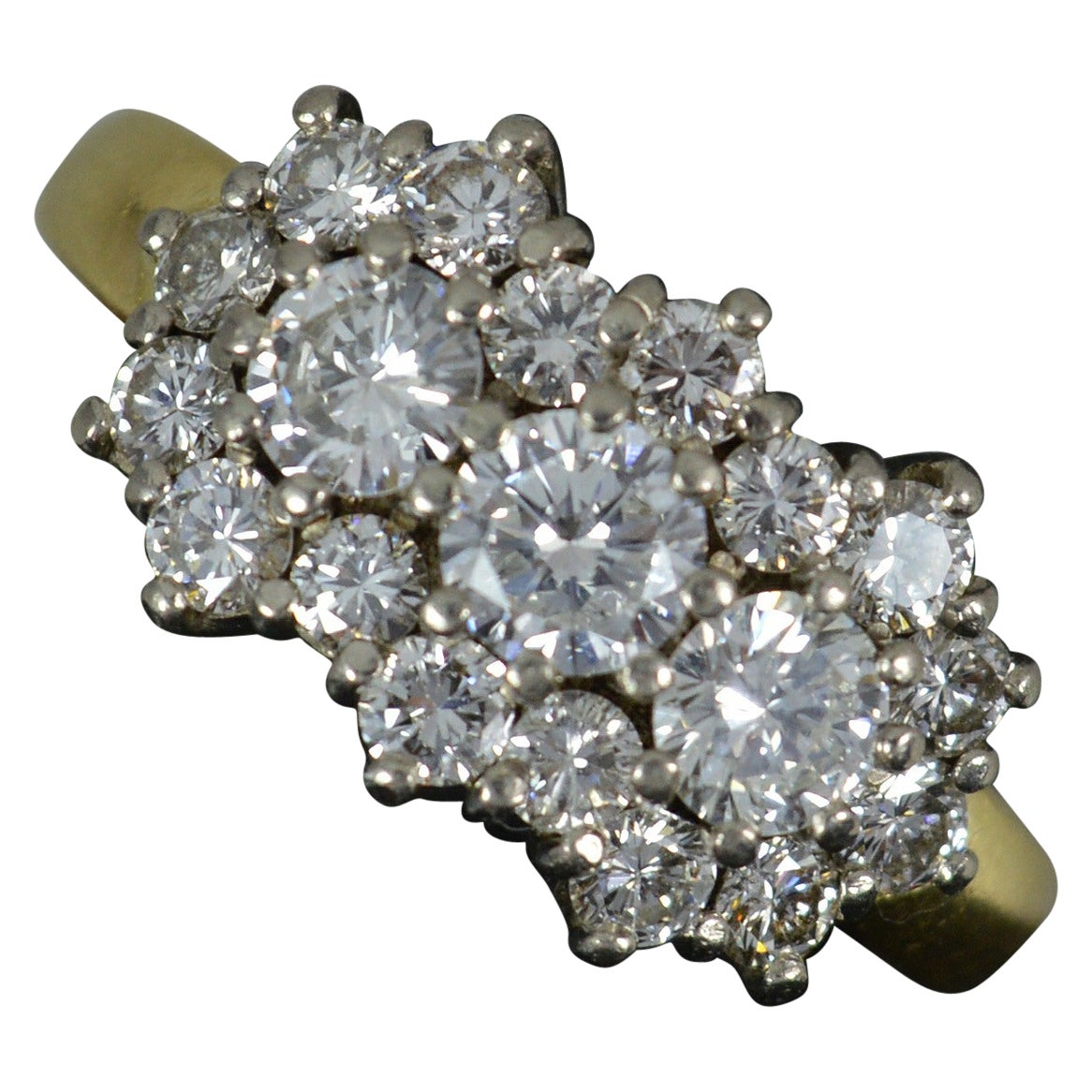 Impressive 2.00ct Diamond and 18ct Gold Cluster Ring