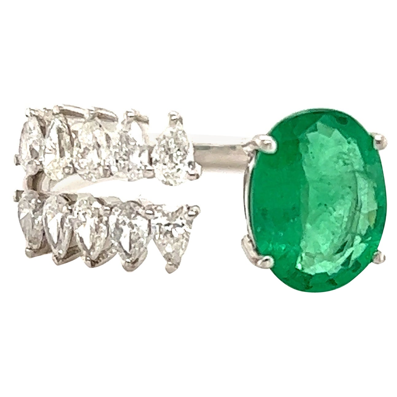 Modern Open Design Diamond & Emerald By-Pass Ring For Sale