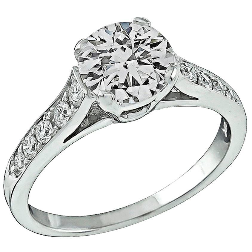 GIA Cert 1.00 Carat Diamond Gold Engagement Ring For Sale