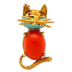 Estate French Made 18k Yellow Gold Coral & Turquoise Gemstone Cat Brooch