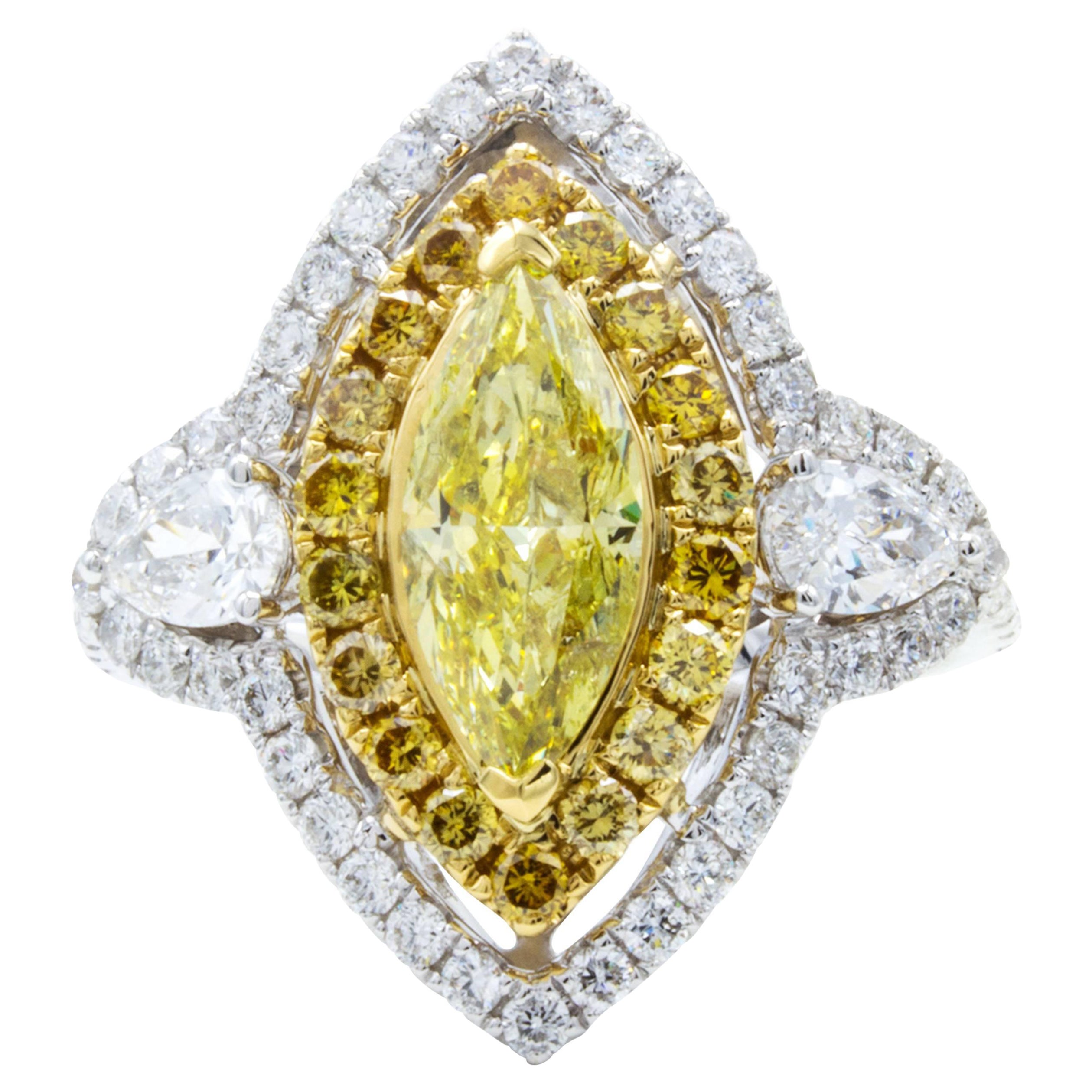 David Rosenberg - 0,93 carat  Bague FIY GIA à trois pierres avec halo de diamants en forme de marquise