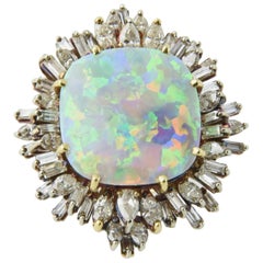 Retro Intense Gray Crystal Opal Diamond Gold Ring