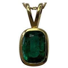2.75ct Fine Vivid Green Emerald 18k Yellow Gold Cushion Solitaire Bezel Pendant