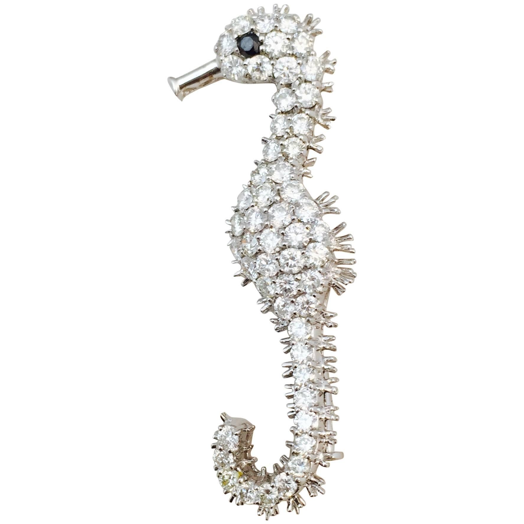 White Diamond 18K Gold Sea Horse Brooch With Black Diamond Eye