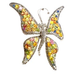 Brooche/Pendant in White Gold with Multicolor Sapphires and Diamonds.