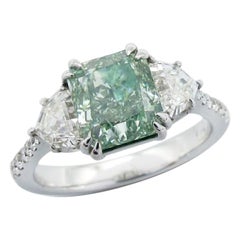 Emilio Jewelry GIA Certified 2 Carat Fancy Intense Green Diamond Ring