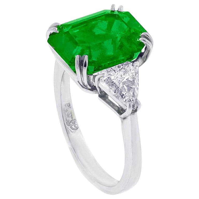 Gem Colombian Emerald Ring