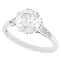 Bague de fiançailles solitaire en platine et diamant de 2.38 carats