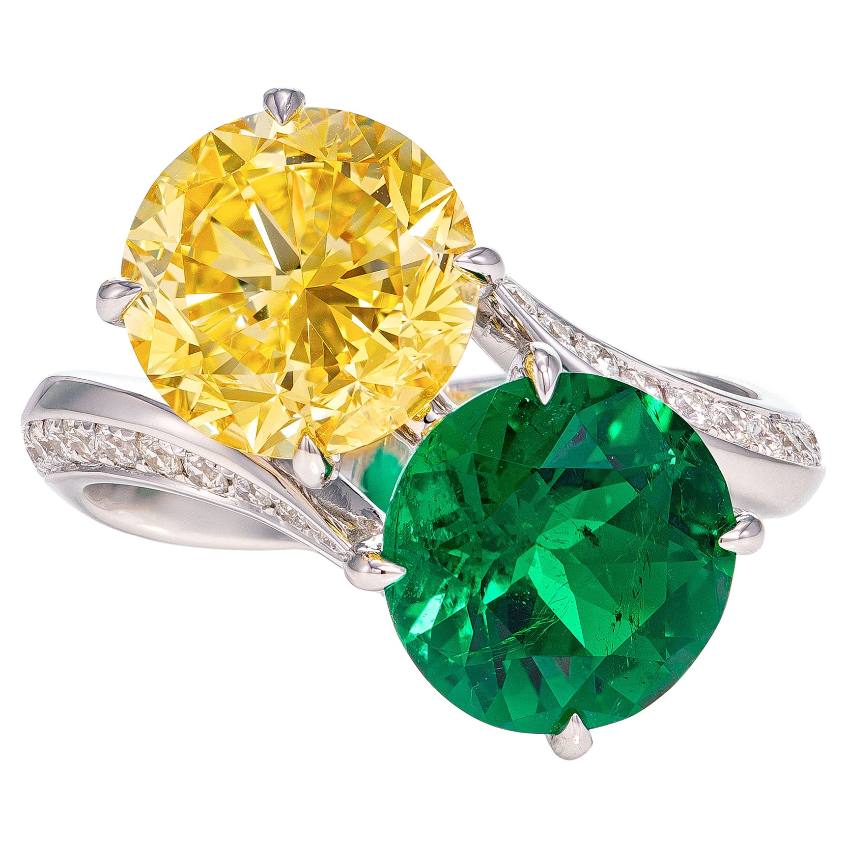 GRS and GIA Certified 5.24 Carat Colombian Muzo Emerald and Yellow Diamond Ring For Sale