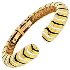 David Webb Platinum & 18K Yellow Gold Black And White Enamel Bangle Bracelet