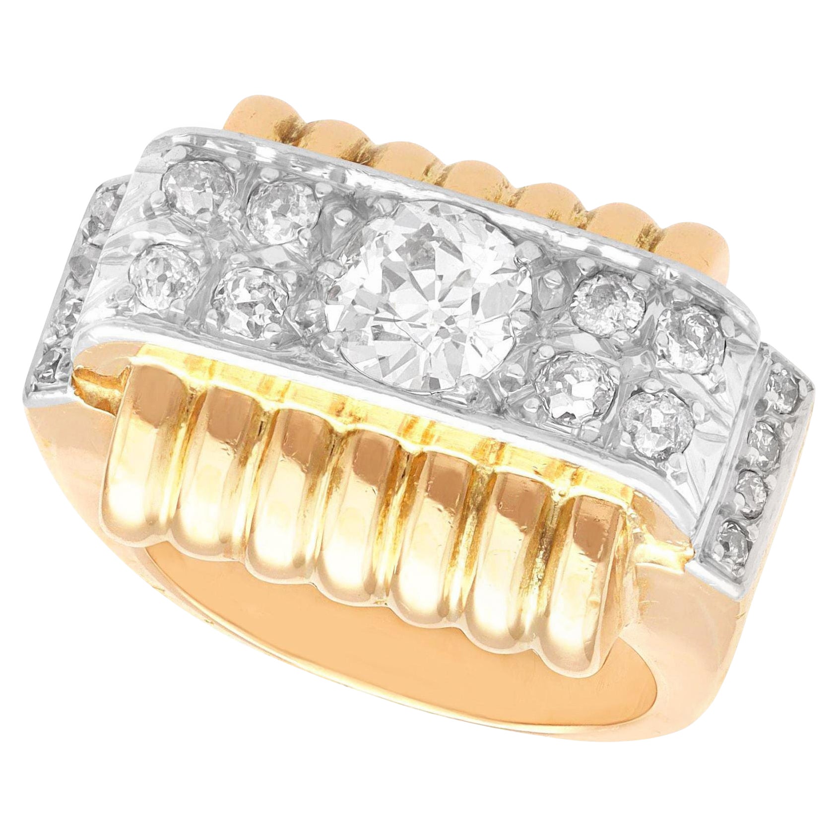 Anillo de Vestido Antique French de Oro Amarillo y Diamantes de 1,77 Quilates Art Decó en venta