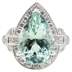 7.47 Carat Bright Blue Green Pear Cut Aquamarine and Diamond 18 Carat Gold Ring