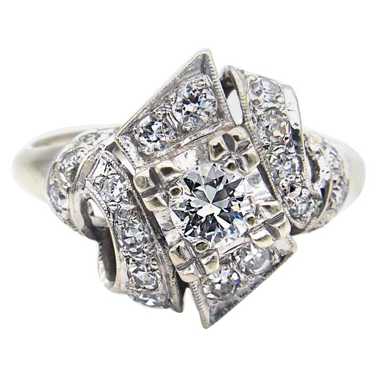 Art Deco Diamond White Gold Engagement Ring For Sale at 1stDibs