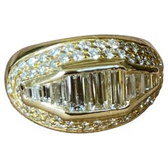 Retro 18 K Yellow Gold Band Ring Baguettes & Diamonds