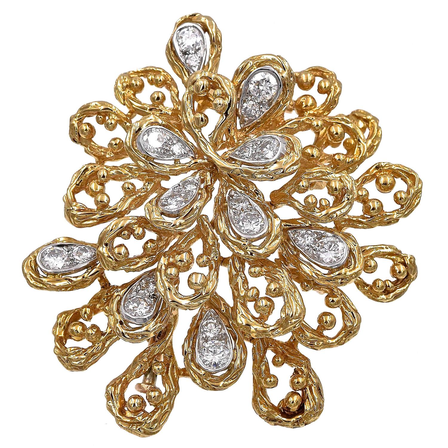 1960s Van Cleef and Arpels Diamond Gold Brooch For Sale at 1stdibs