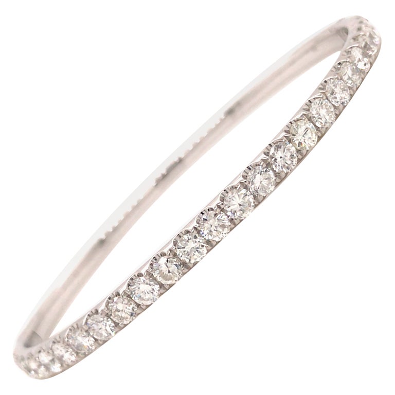 18K 3 Carat Diamond Bangle White Gold For Sale at 1stDibs