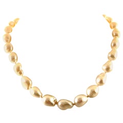 Fresh Water Pearl Strand Necklace 