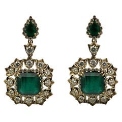 Antique Edwardian 18.5 Carat Natural Emerald Earring, 18 Karat Gold and Silver