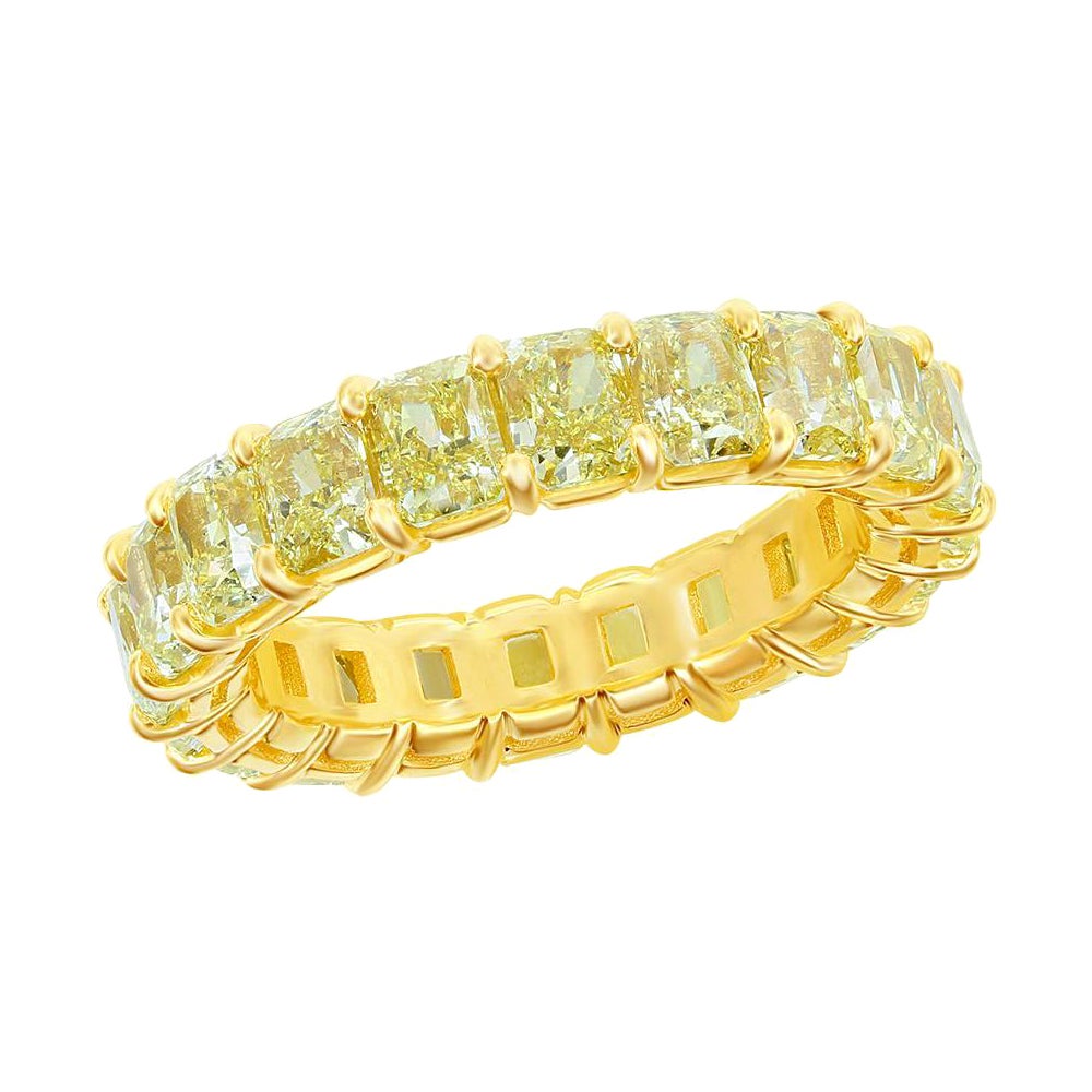 Anneau d'éternité jaune fantaisie taille radiant de 7 carats