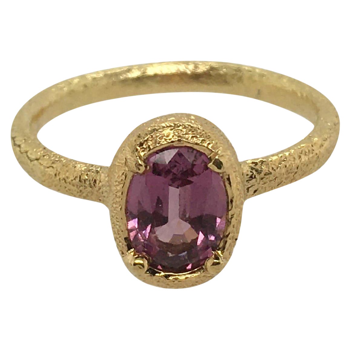 Patricia Daunis Hammered Yellow Gold with Oval Rose Pink Rhodolite Garnet Ring For Sale