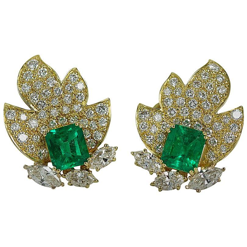 Keith Davis Colombian Emerald Gold Earrings For Sale