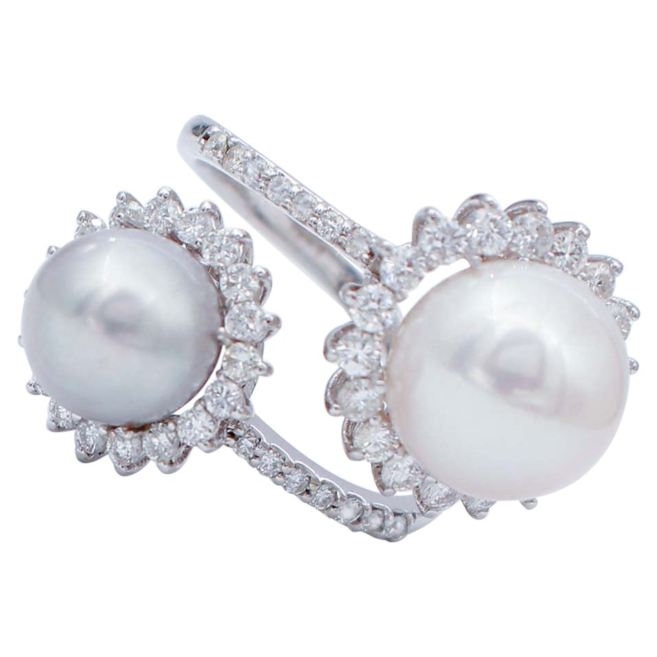 White and Grey Pearls, Diamonds, 18 Karat White Gold Ring For Sale