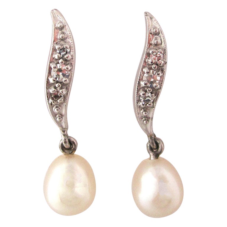 Midcentury 14 Karat White Gold Diamond and Pearl Articulated Drop ...