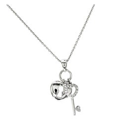 Collar Corazón y Llave de Diamantes de Oro Blanco de 18 K Piero Milano
