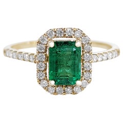 1.10 Carat Emerald & 0.30 Ct Diamonds, 14 Kt. Yellow Gold Ring