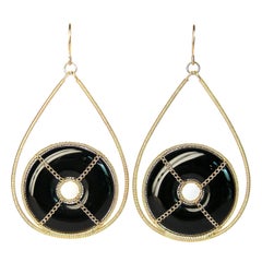 Summer Splash Hoop 18k Gold Earrings with Onyx Mandala