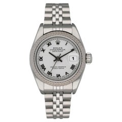 Rolex Datejust 79174 Ladies Watch W/Service Card