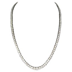 19 Carat Diamond White Gold Riviera Graduated Tennis Necklace