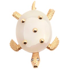 1950s Cartier Chalcedony Gold Turtle Pin  