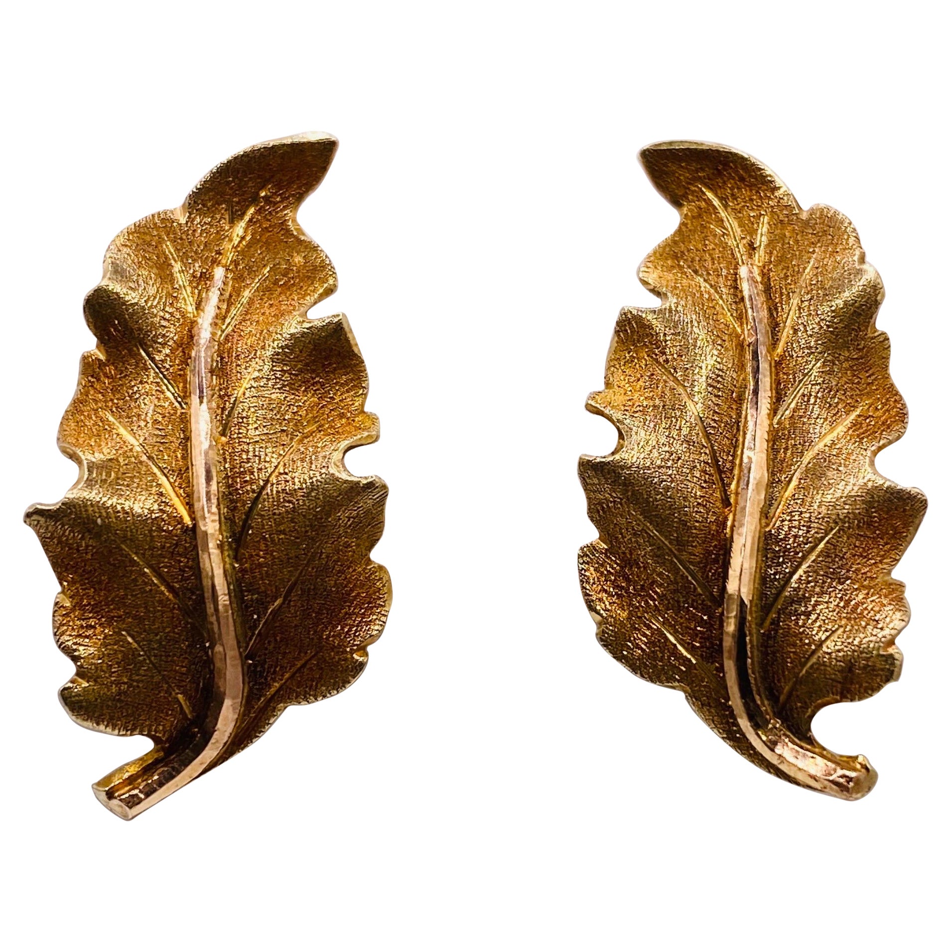 Mario Buccellati Italy Oak Leaf Clip-On Yellow Gold Earrings