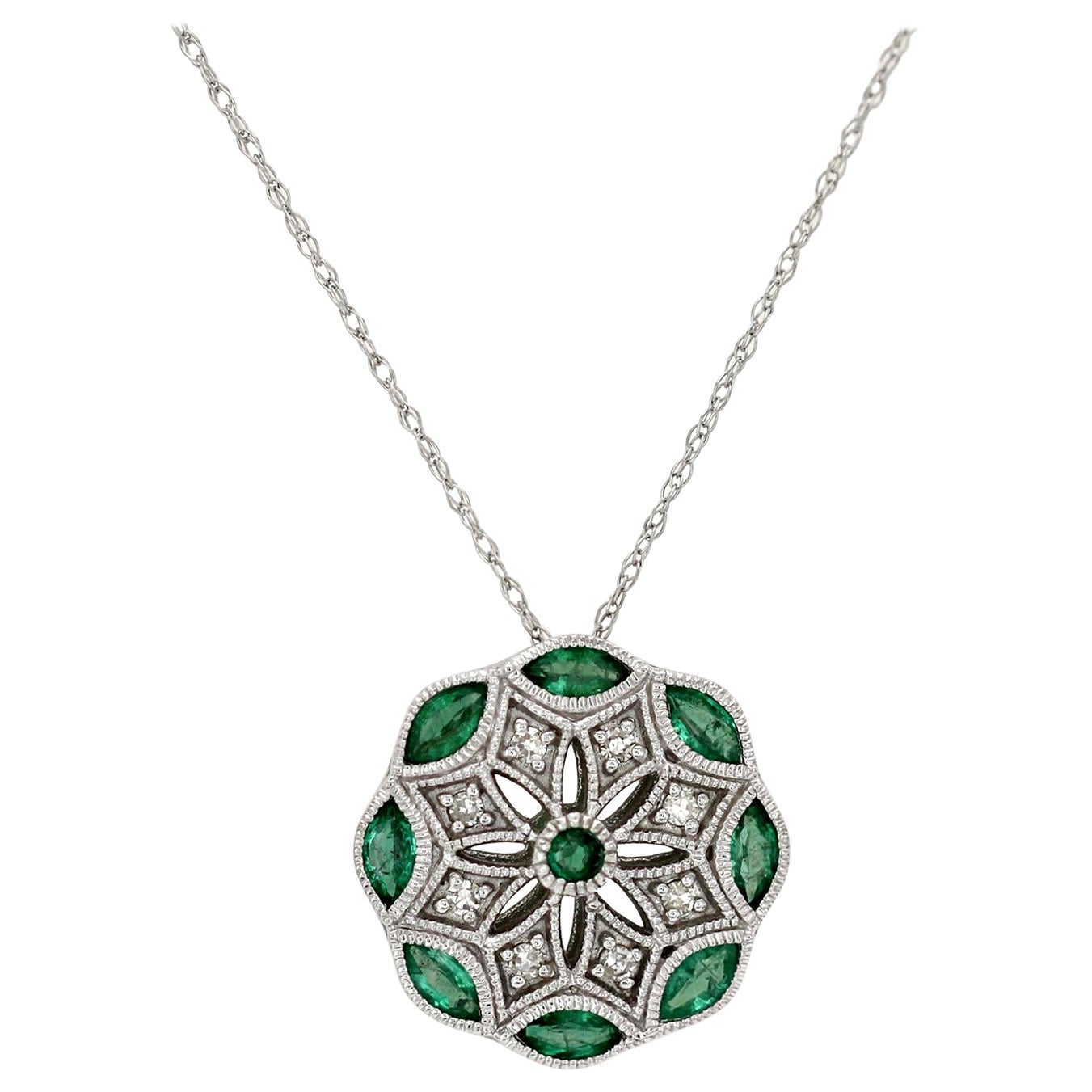 0.55 CT Emerald 0.10 CT Diamond 14K White Gold Pendant Necklace For Sale